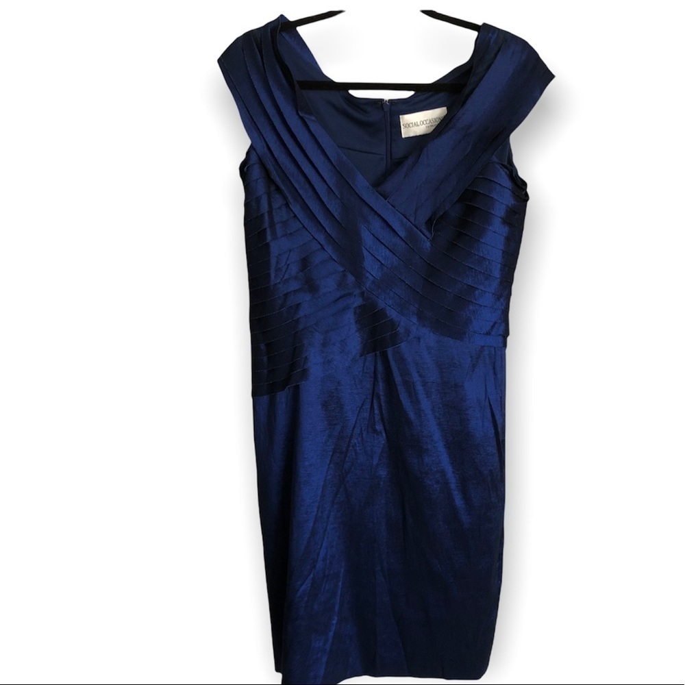 Social Occasions Mon Cheri pleated midi dress metallic blue